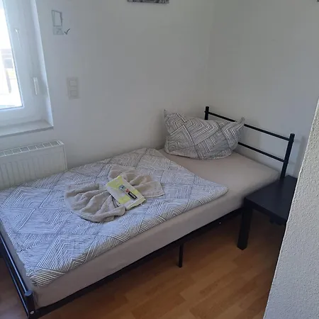 Stellas Monteurwohnungen * Crimmitschau